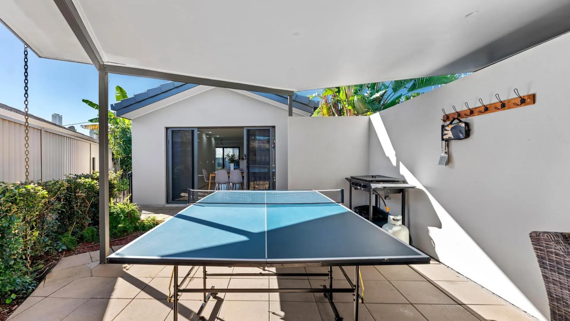 Lux Waterfront Villa With Magnesium Spa - The Goldie Gold Coast